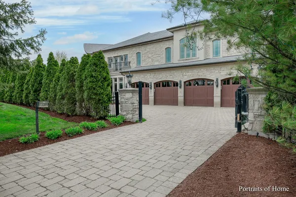 $6,700,000 | 3305 York Road, Oak Brook, IL 60523