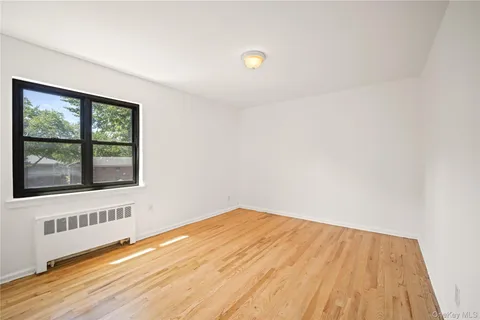 $330,000 | 73-10 Springfield Boulevard, Unit B | Oakland Gardens