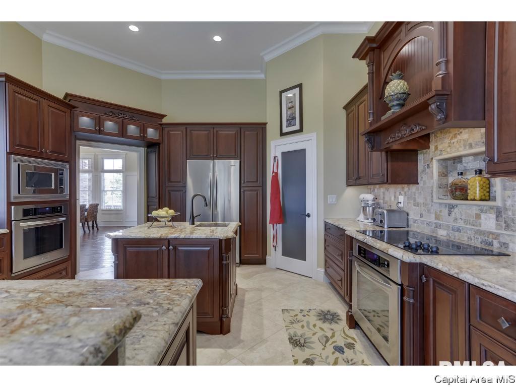 4404 Foxhall Lane Springfield, IL 62711 - Photo 2 of 36