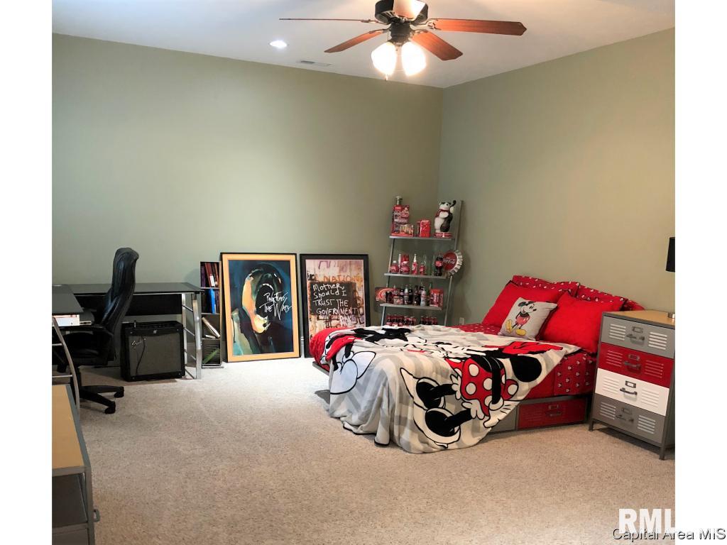 4404 Foxhall Lane Springfield, IL 62711 - Photo 23 of 36