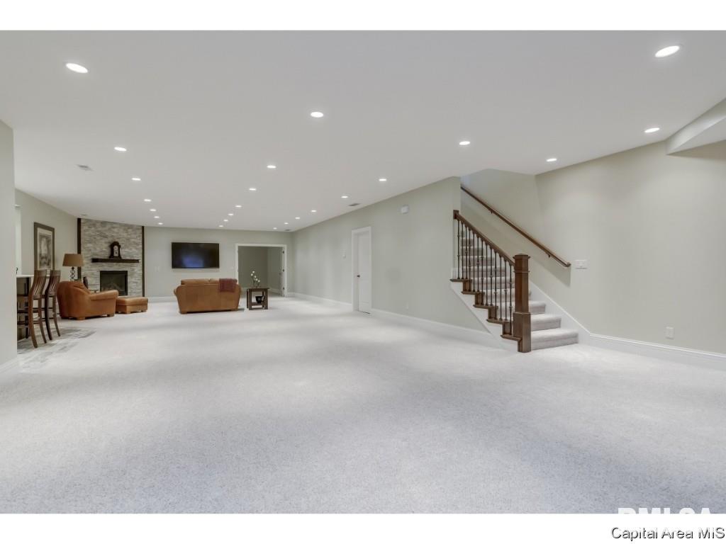 4404 Foxhall Lane Springfield, IL 62711 - Photo 26 of 36