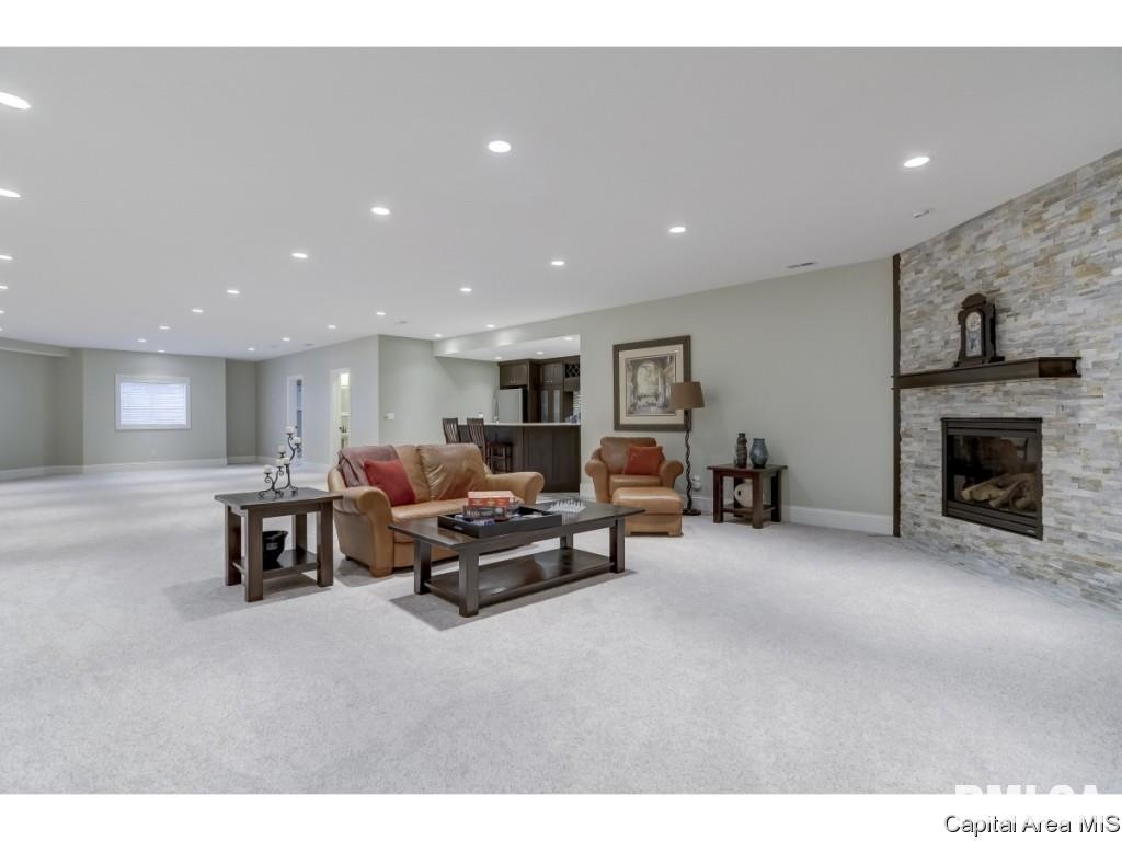 4404 Foxhall Lane Springfield, IL 62711 - Photo 28 of 36