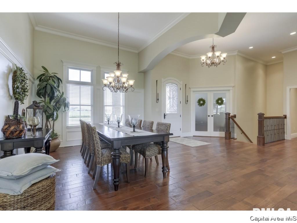 4404 Foxhall Lane Springfield, IL 62711 - Photo 8 of 36