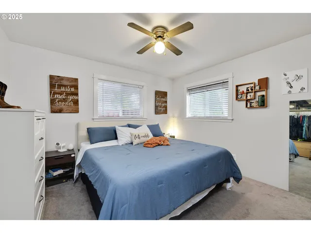 $390,000 | 1524 East 9th Street, The Dalles, OR 97058