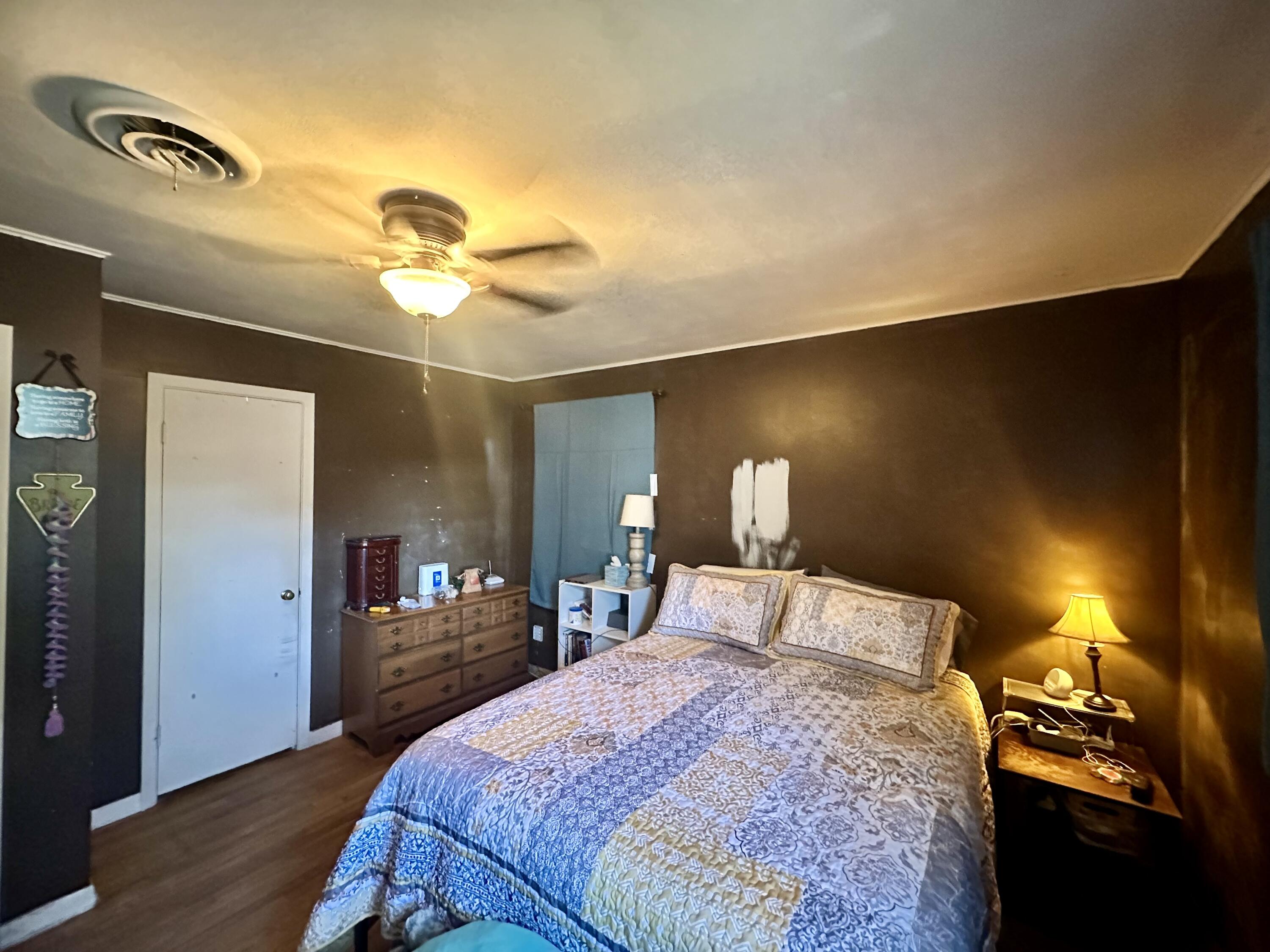 4413 32nd Street Lubbock, TX 79410 - Photo 5 of 7 IMG_1079