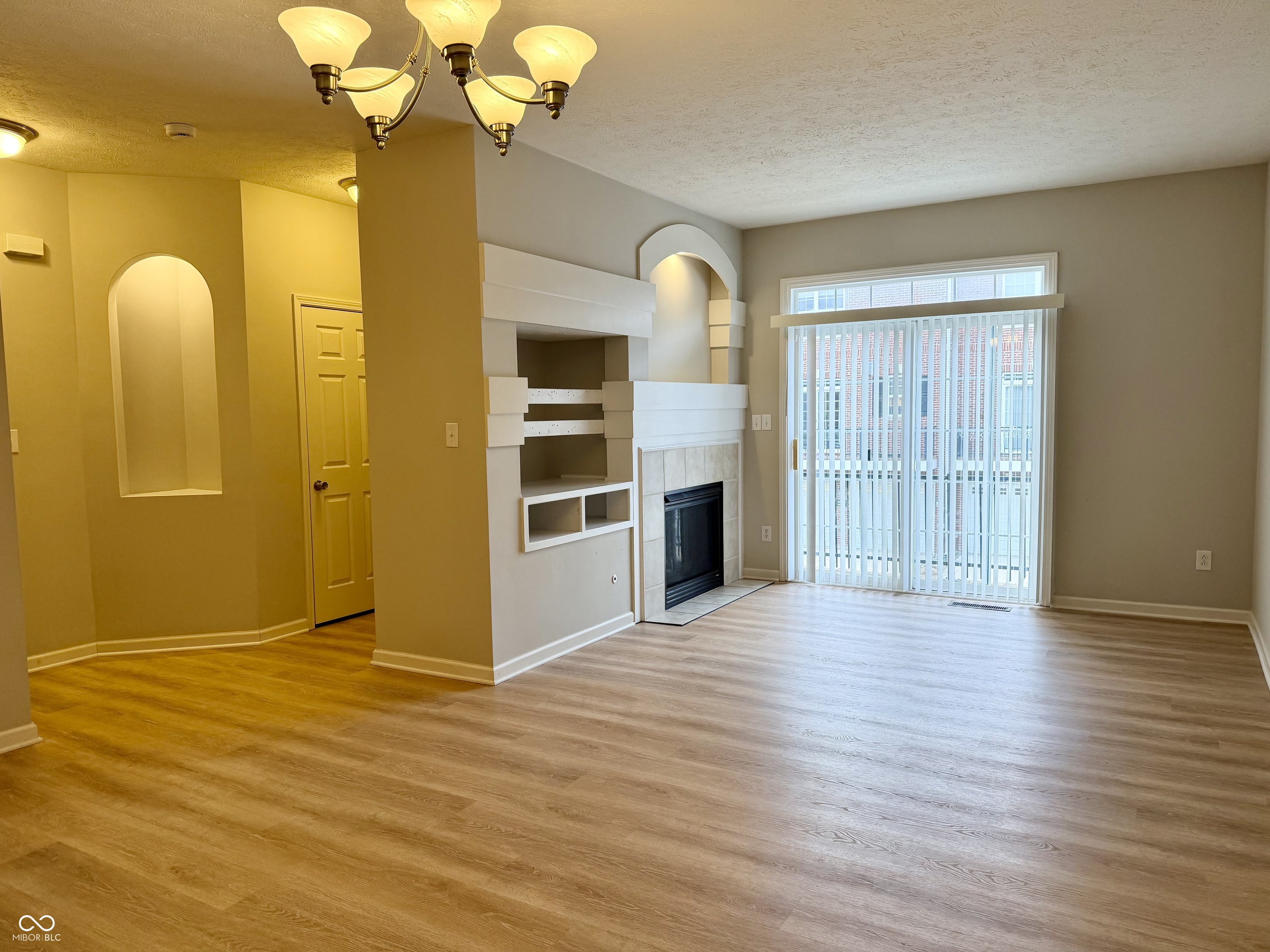 11935 Riley Drive, Unit 4 Zionsville, IN 46077 - Photo 7 of 21