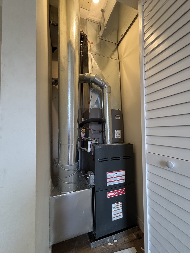 2530 North Neva Avenue Chicago, IL 60707 - Photo 26 of 50