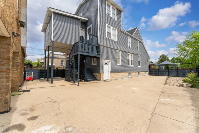 $799,000 | 2530 North Neva Avenue, Chicago, IL 60707