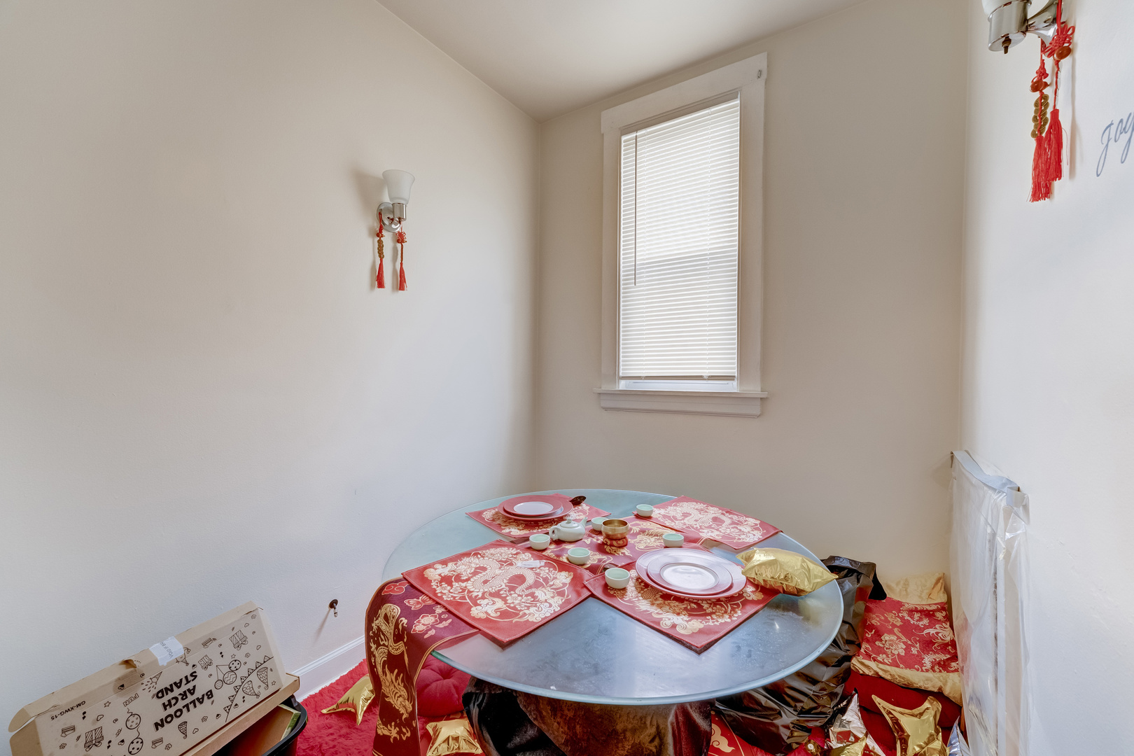 2530 North Neva Avenue Chicago, IL 60707 - Photo 8 of 50 a view of a dining room with furniture