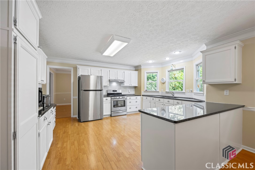 137 Buttonwood Loop Athens, GA 30605 - Photo 24 of 64
