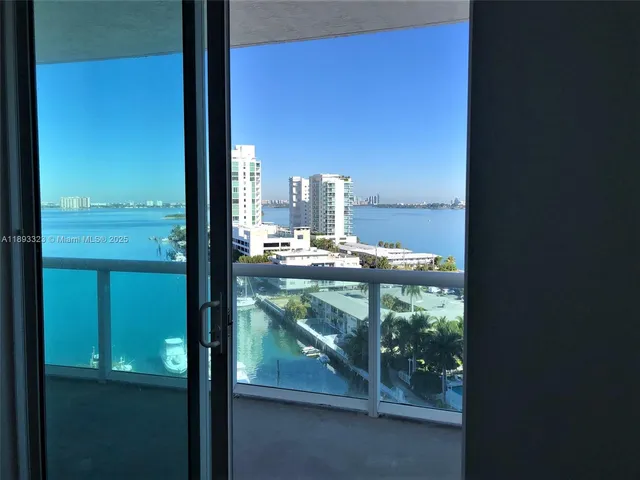 $3,590 | 7900 Harbor Island Drive, Unit 1103, North Bay Village, FL 33141