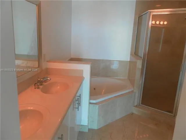 $3,590 | 7900 Harbor Island Drive, Unit 1103, North Bay Village, FL 33141