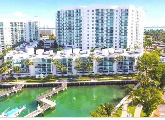 $3,590 | 7900 Harbor Island Drive, Unit 1103, North Bay Village, FL 33141