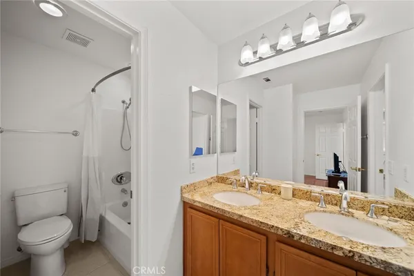 $884,900 | 24245 Silhouette Way, Valencia, CA 91354