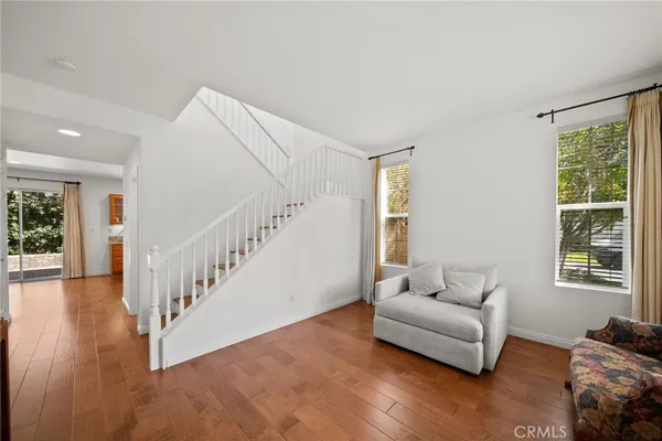 $884,900 | 24245 Silhouette Way, Valencia, CA 91354