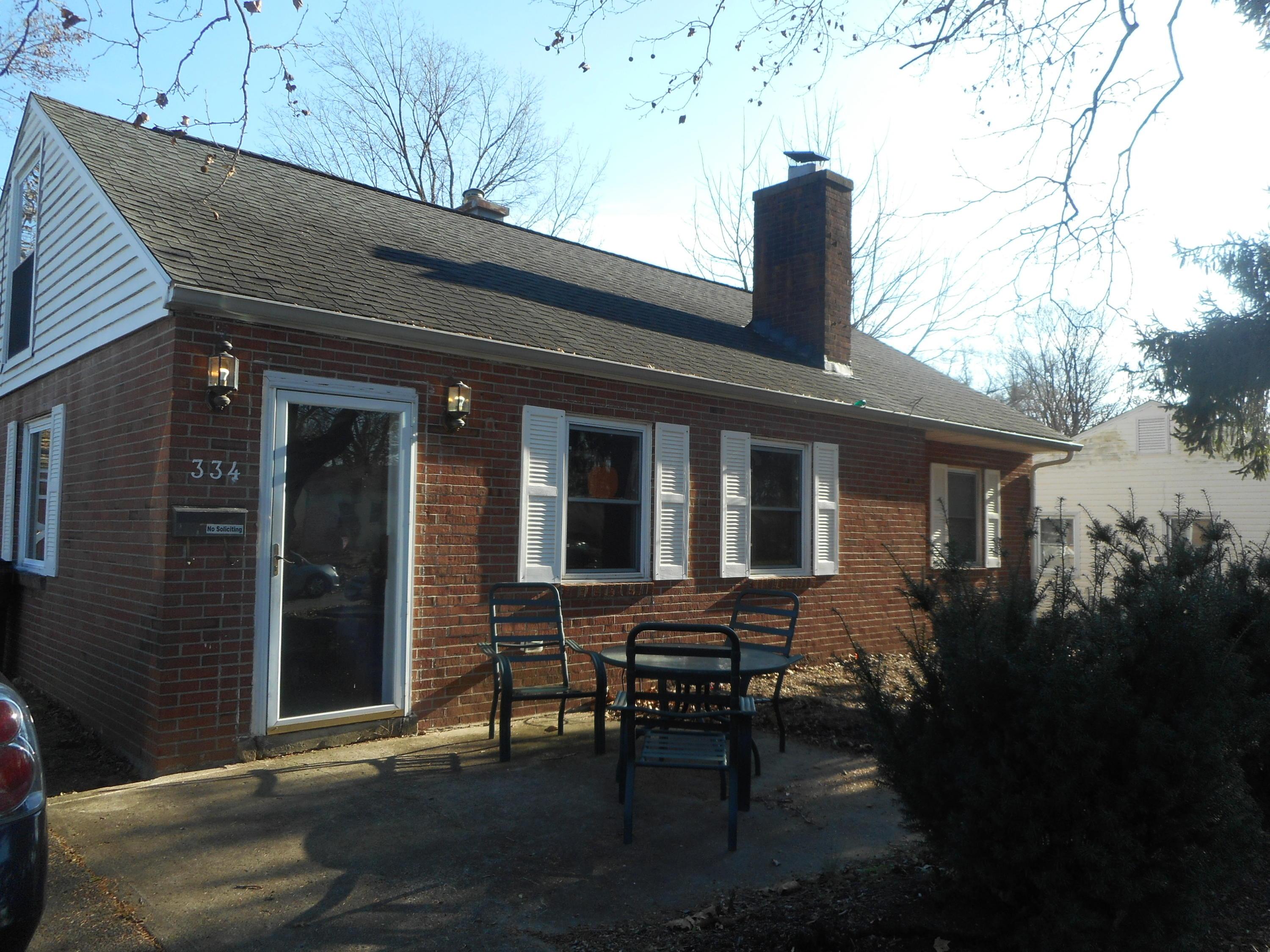 334 Danhurst Road Columbus, OH 43228 - Photo 1 of 4 Gallery Image 1