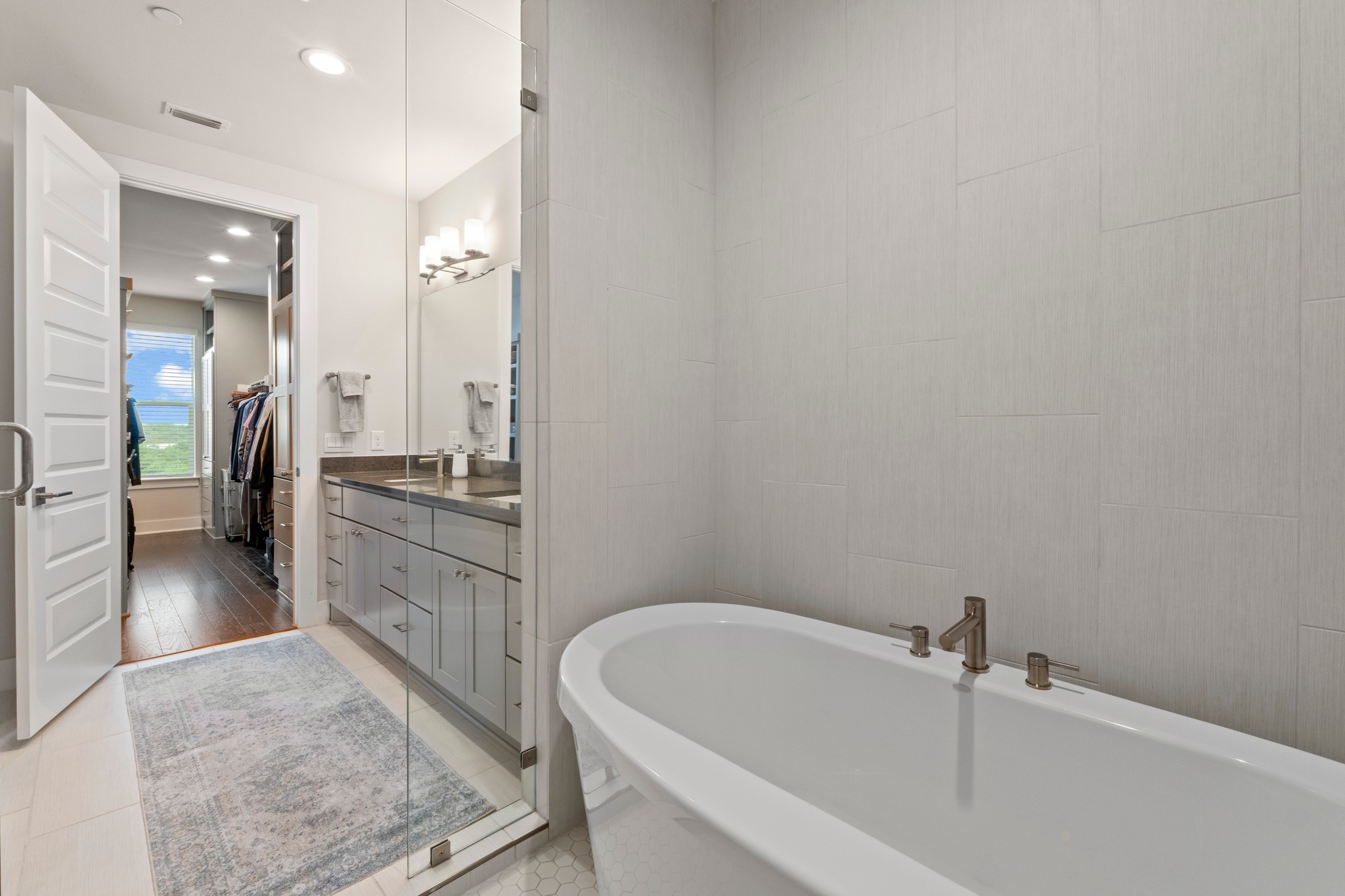 4506 Progress Street Austin, TX 78731 - Photo 22 of 40