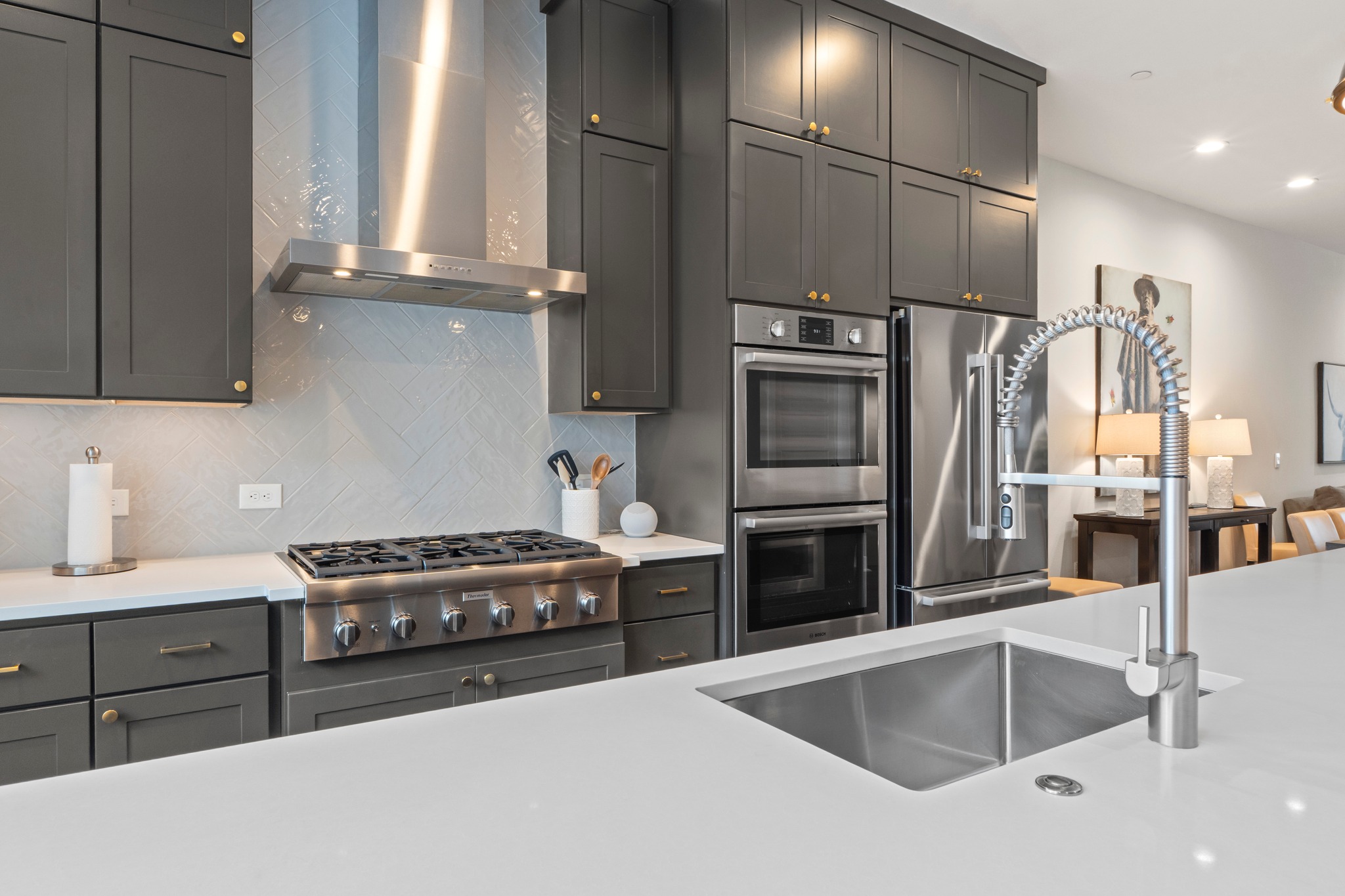 4506 Progress Street Austin, TX 78731 - Photo 7 of 40