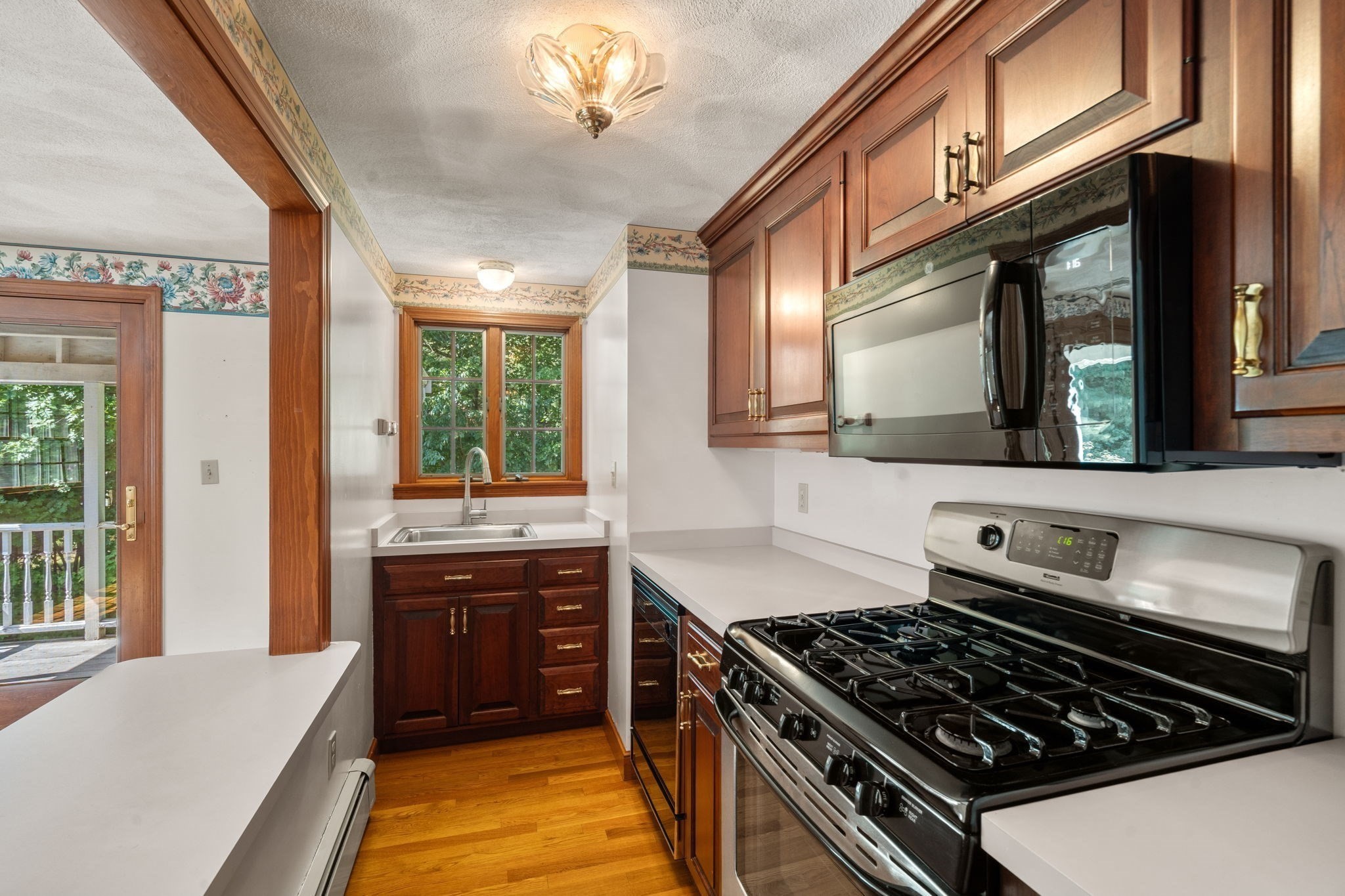 681 High Street Walpole, MA 02081 - Photo 29 of 38 Gallery Image 29