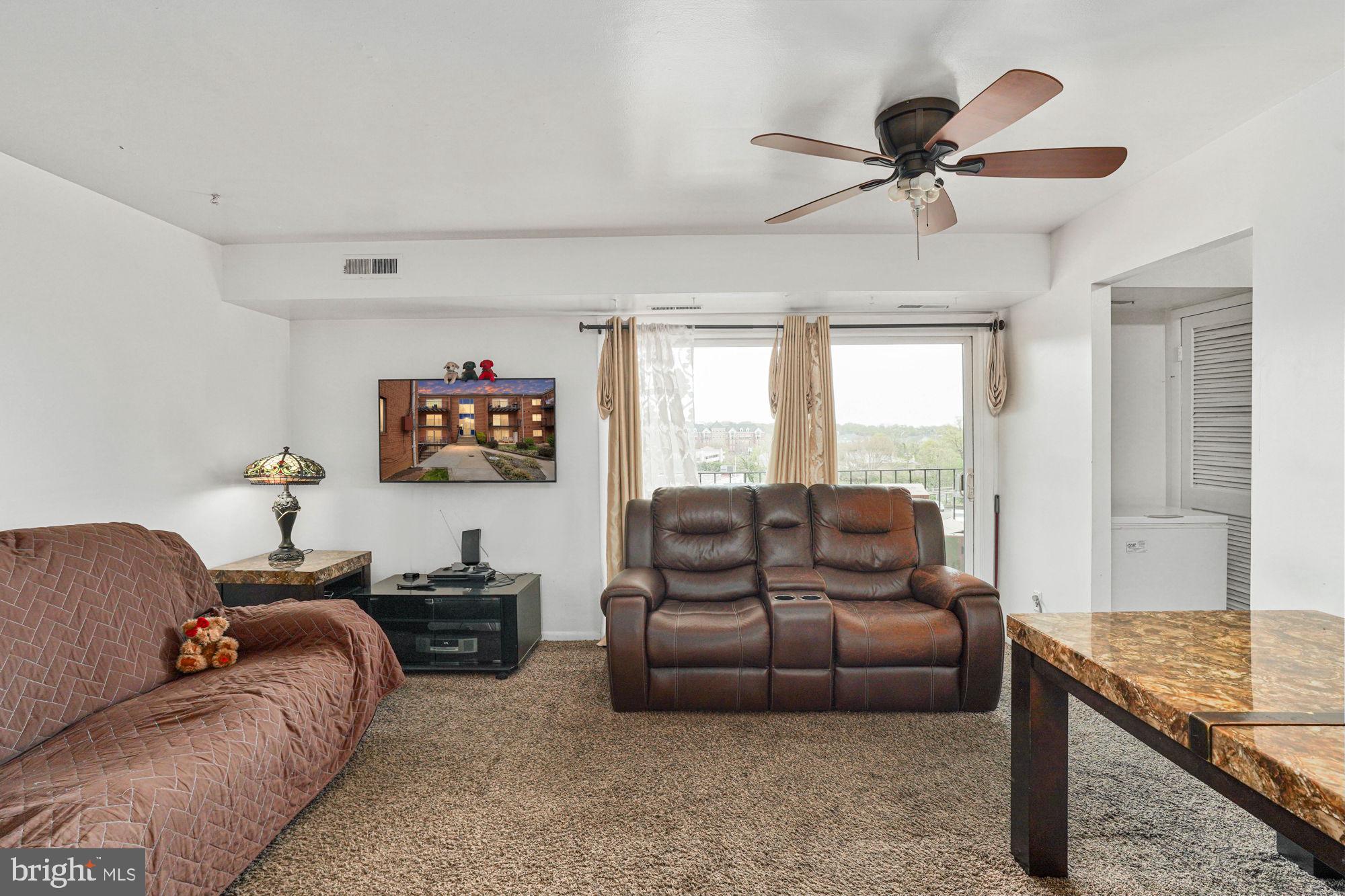3400 25th Street South, Unit 27 Arlington, VA 22206 - Photo 23 of 41 Living Area w/Slider to Balcony