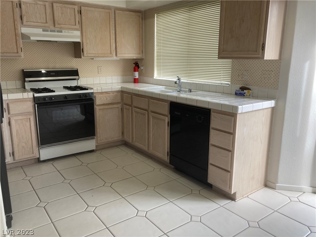 3224 North Campbell Road Las Vegas, NV 89129 - Photo 11 of 29