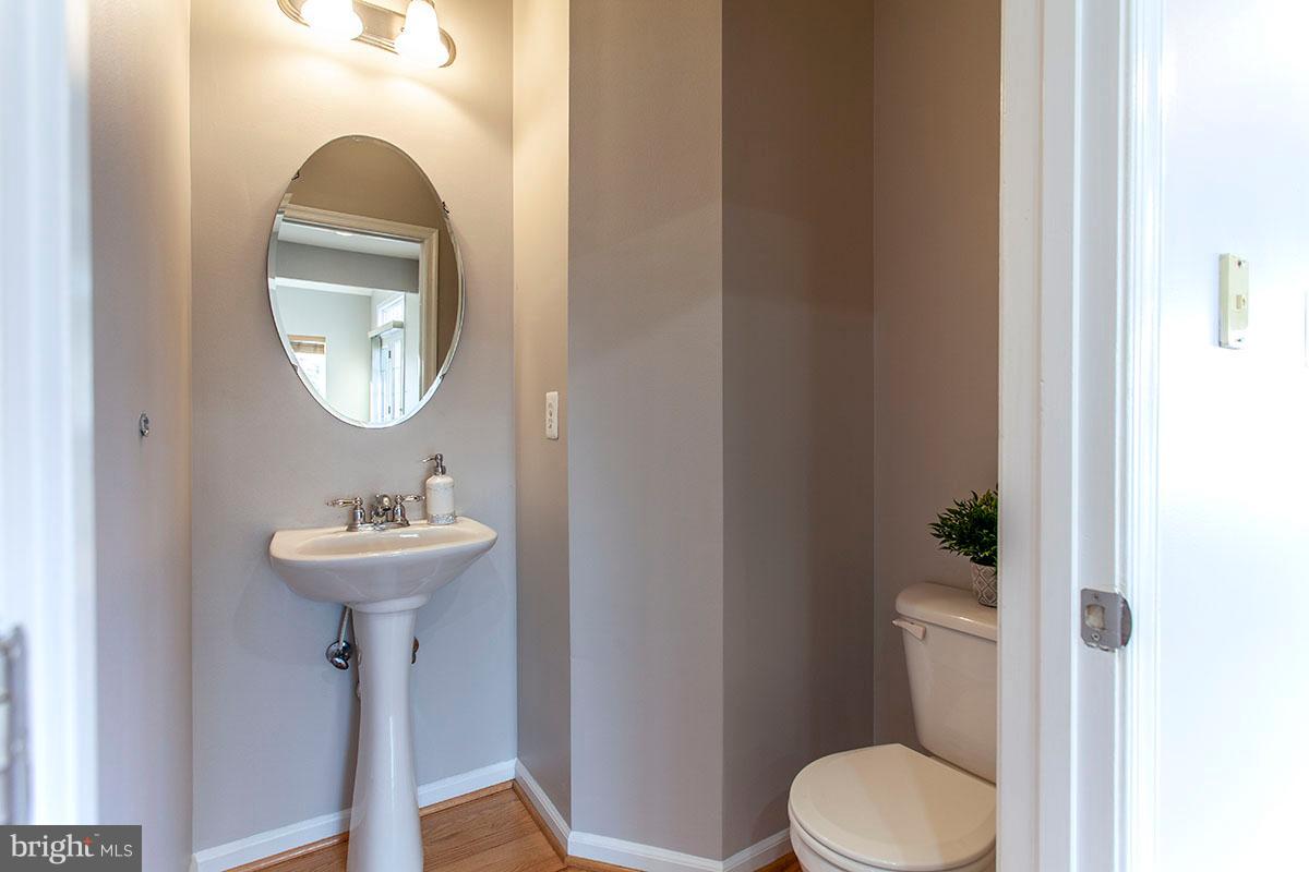 1603 Durham Way Hanover, MD 21076 - Photo 11 of 28 Bathroom