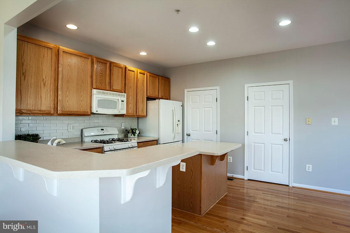 1603 Durham Way Hanover, MD 21076 - Photo 7 of 28 Kitchen