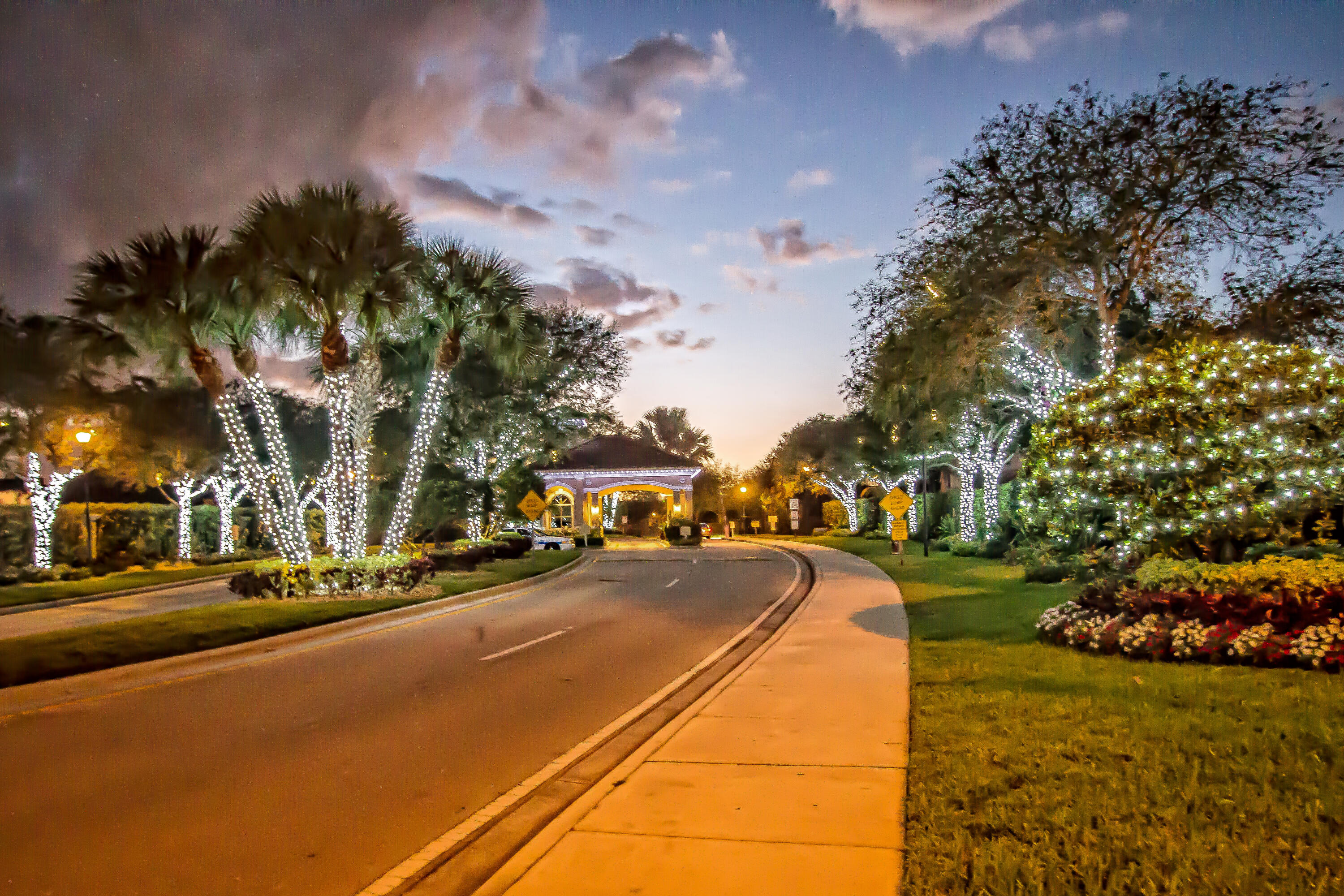 1213 Rose Gate Boulevard Riviera Beach, FL 33404 - Photo 24 of 33 TO Gatehouse at night
