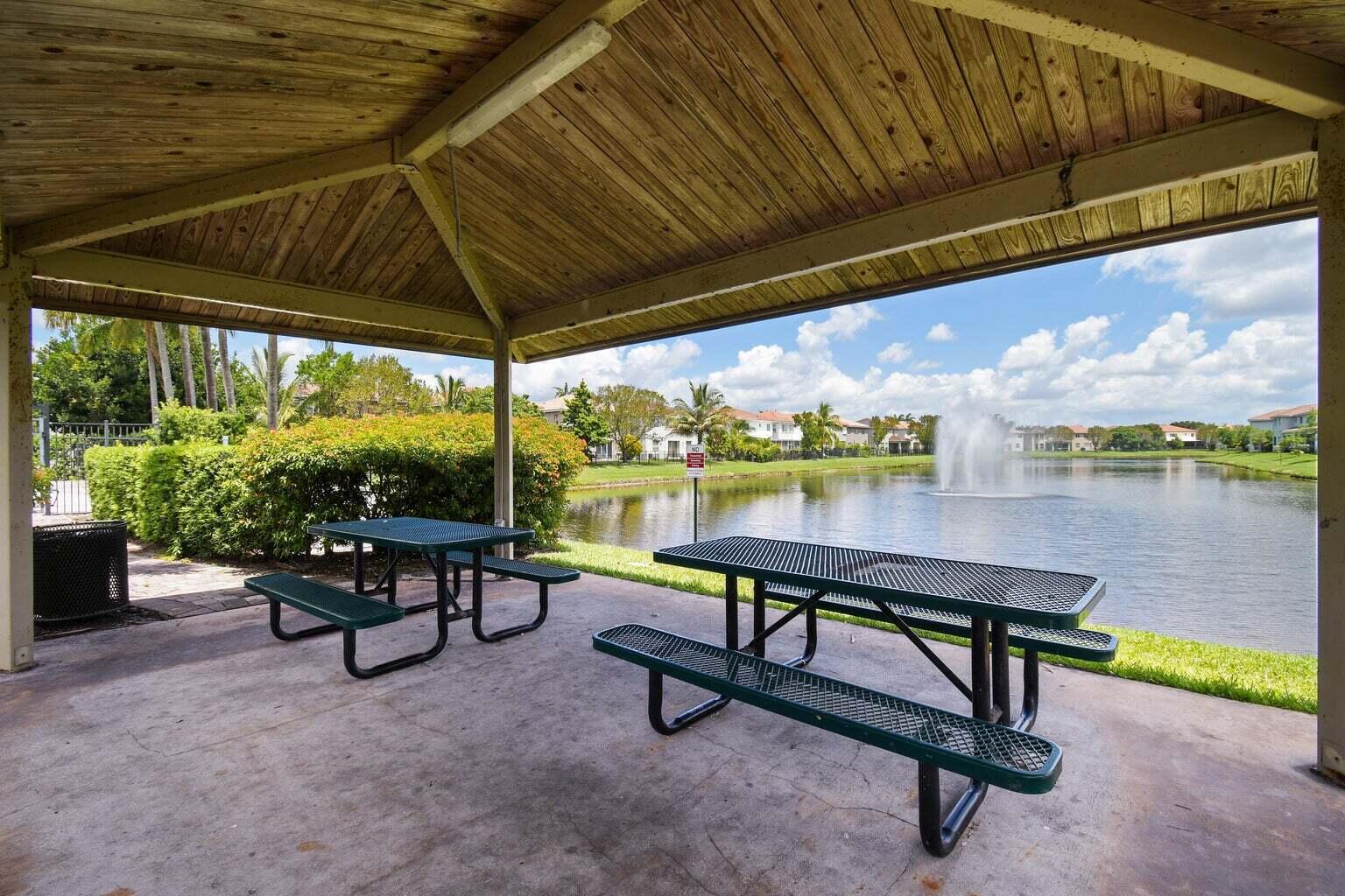 1213 Rose Gate Boulevard Riviera Beach, FL 33404 - Photo 29 of 33 TO Picnic Cabana