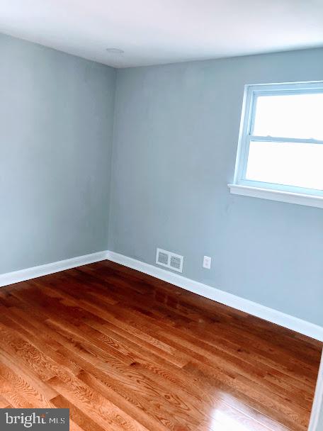 2109 Rolander Street Hyattsville, MD 20783 - Photo 11 of 25 Main level Bedroom