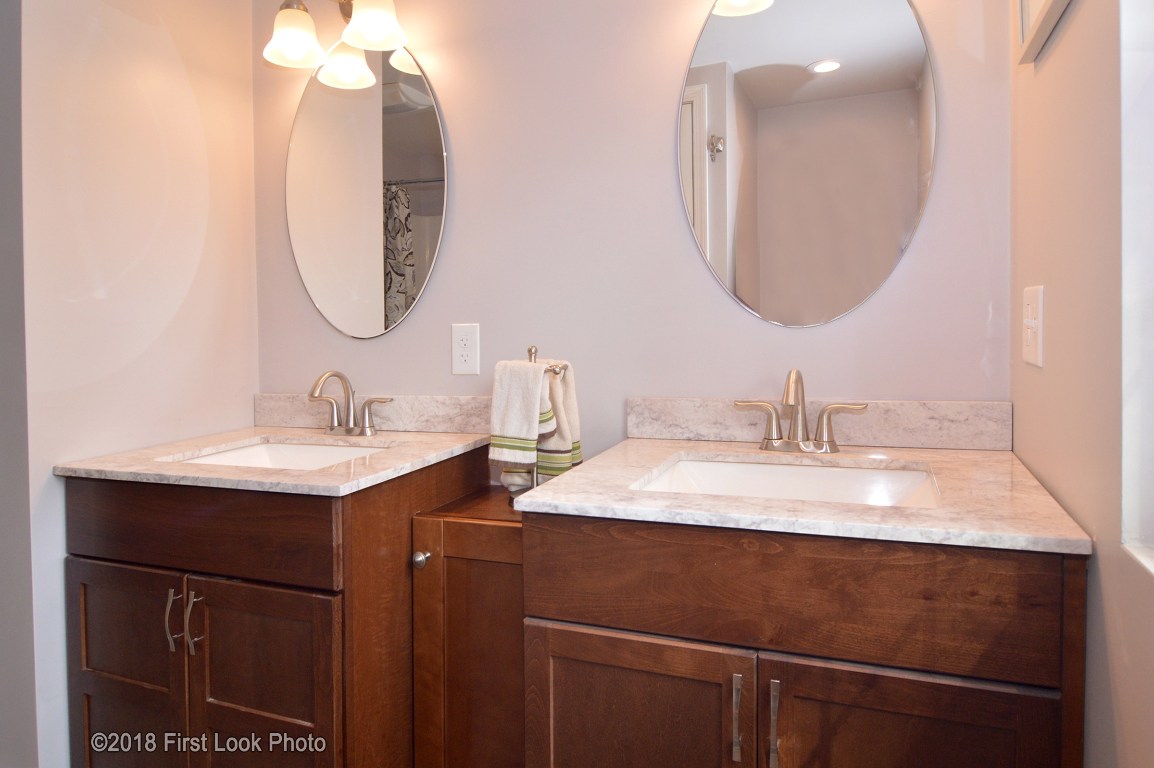 13 Maxson Hill Road Hopkinton, RI 02804 - Photo 28 of 33 Upstairs bathroom to accomodate you and your family