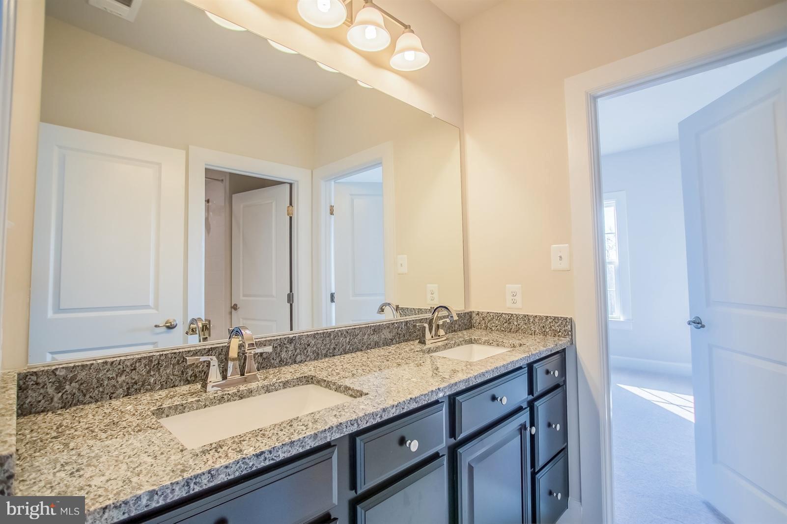 21201 Cracklin Road Laytonsville, MD 20882 - Photo 11 of 22 Bath