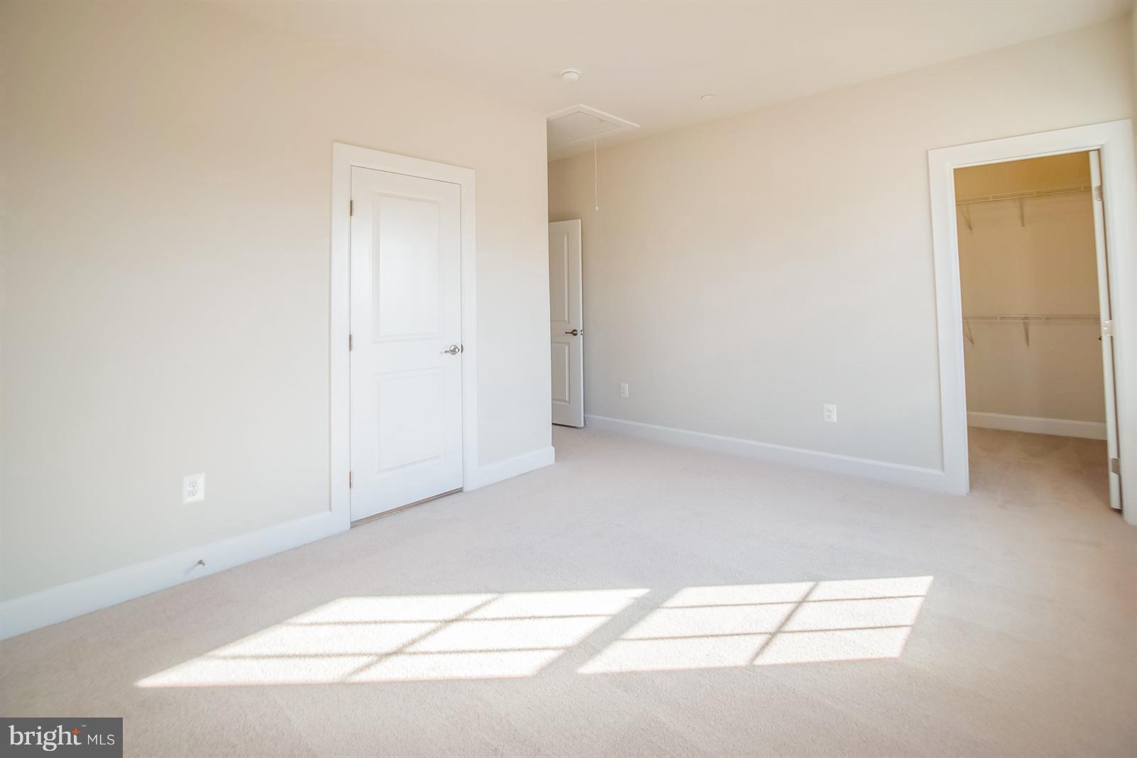 21201 Cracklin Road Laytonsville, MD 20882 - Photo 12 of 22 Bedroom
