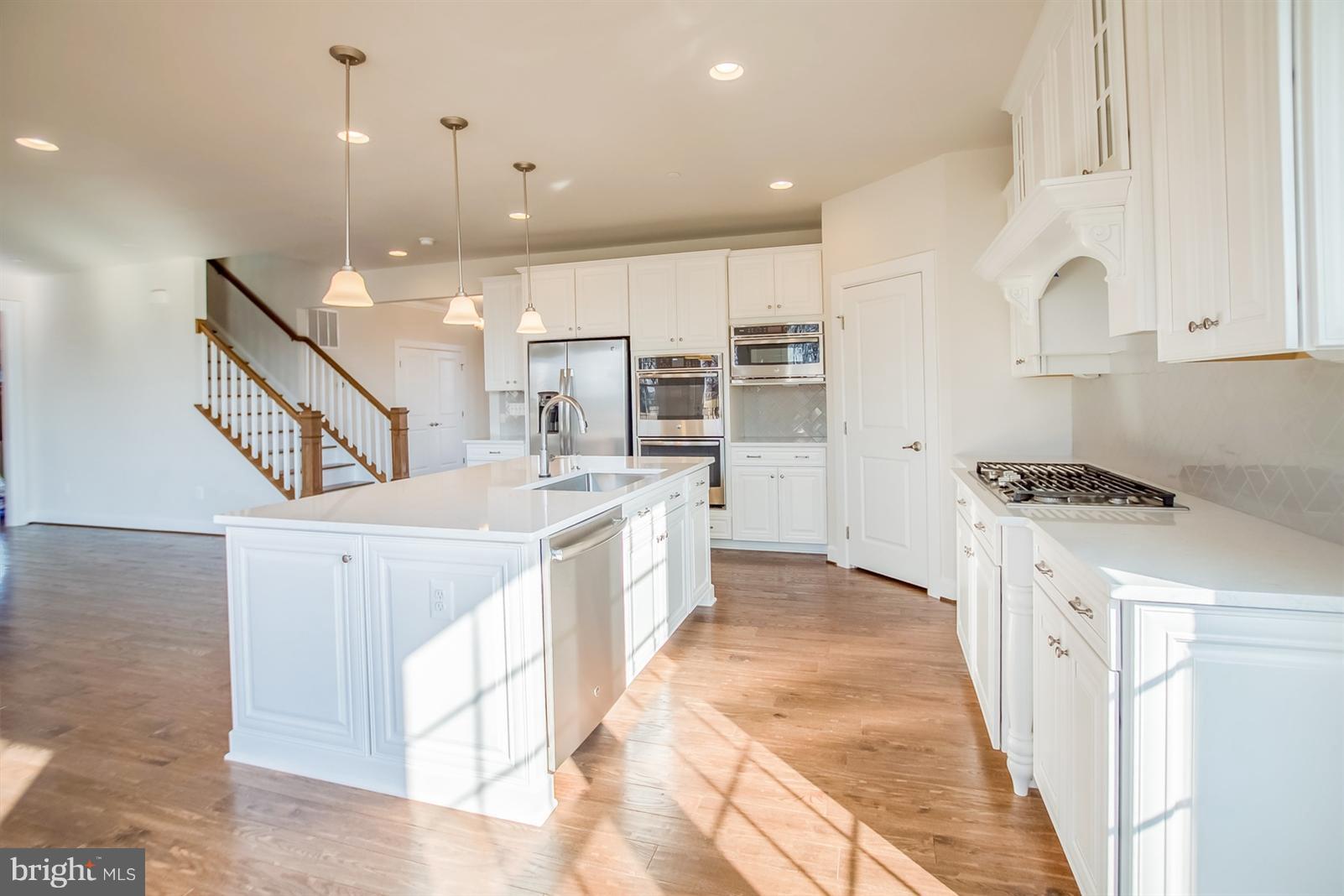 21201 Cracklin Road Laytonsville, MD 20882 - Photo 8 of 22 Kitchen