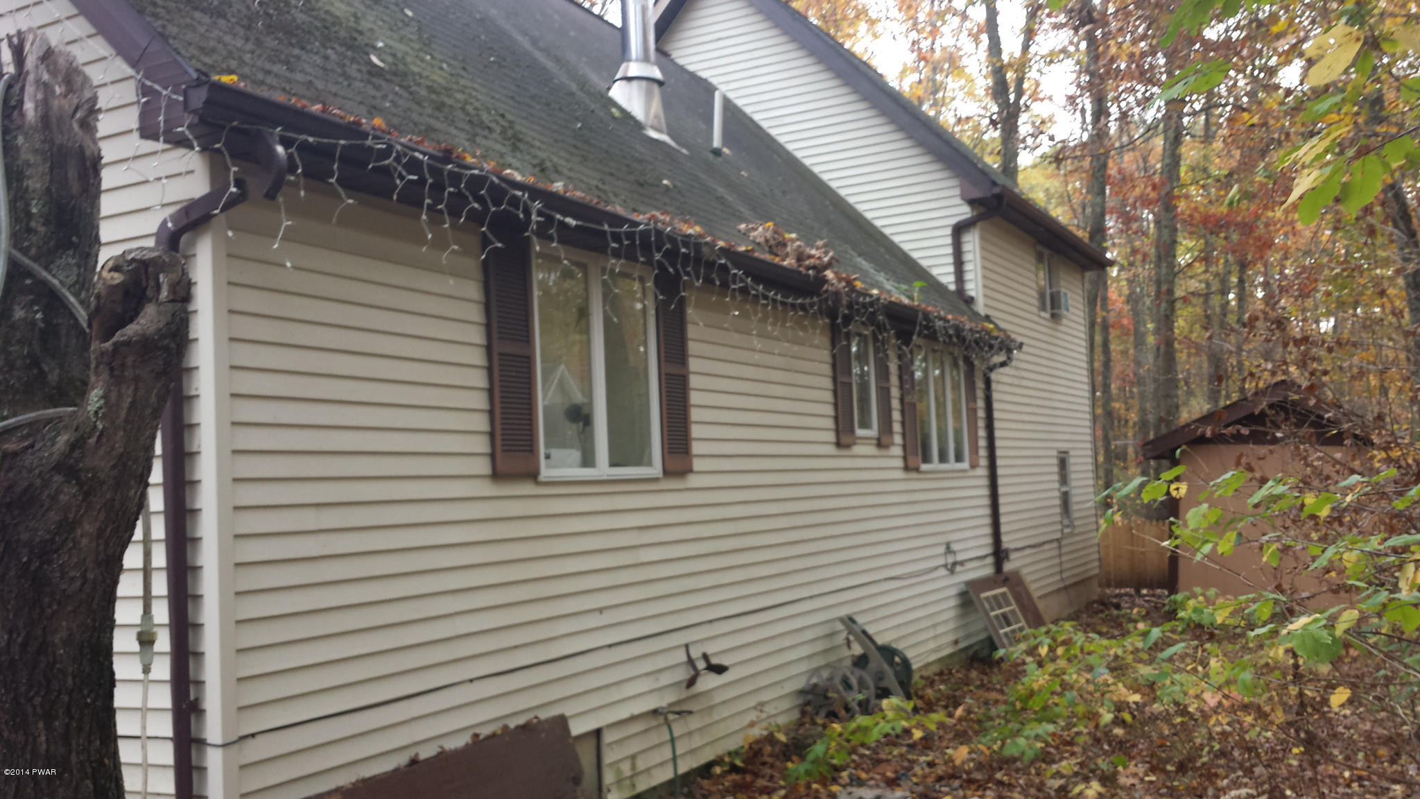 46 Carnation Road East Stroudsburg, PA 18302 - Photo 3 of 5