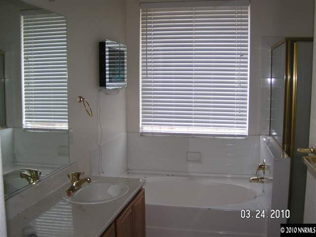 700 West Golden Valley Road Reno, NV 89506 - Photo 4 of 5 Photo 4
