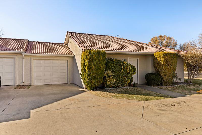 2550 East 610 North, Unit 2 St. George, UT 84790 - Photo 14 of 25 Front of Unit A