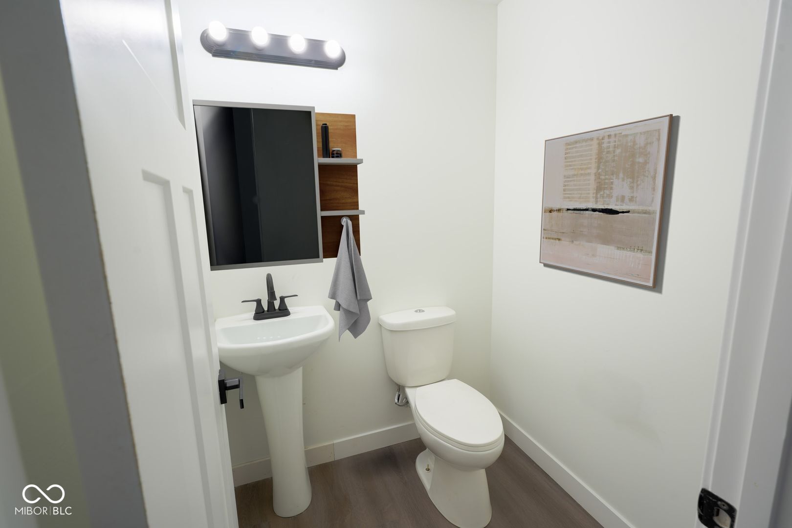 1027 North 9th Street Elwood, IN 46036 - Photo 4 of 15