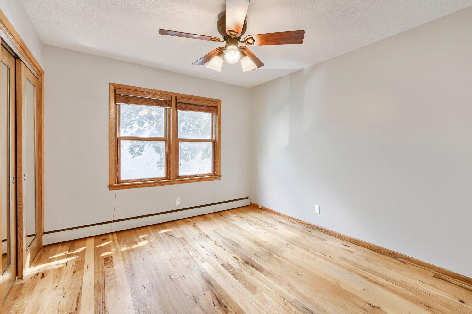 415 Ridgewood Avenue, Unit 101 Minneapolis, MN 55403 - Photo 22 of 28 Gallery Image 22