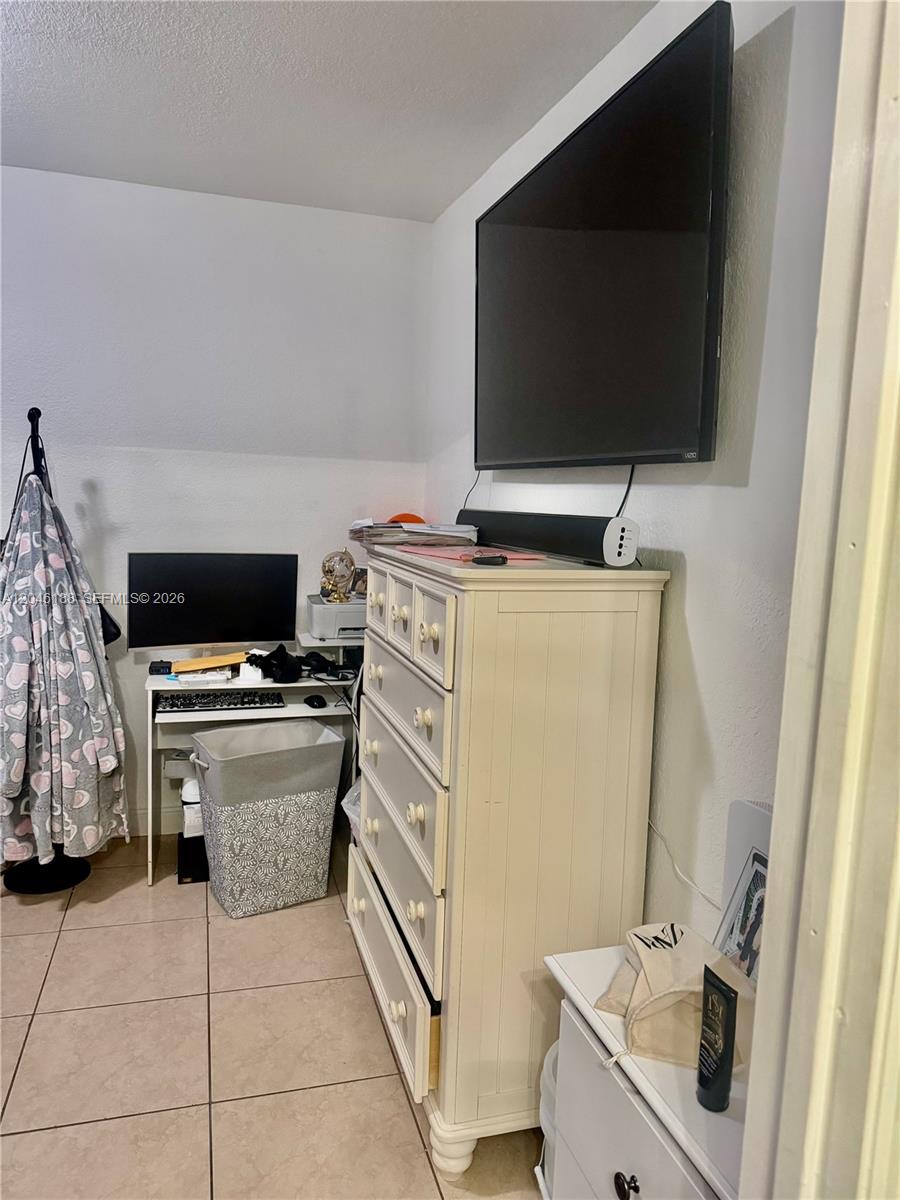 734 East 39th Street Hialeah, FL 33013 - Photo 34 of 55
