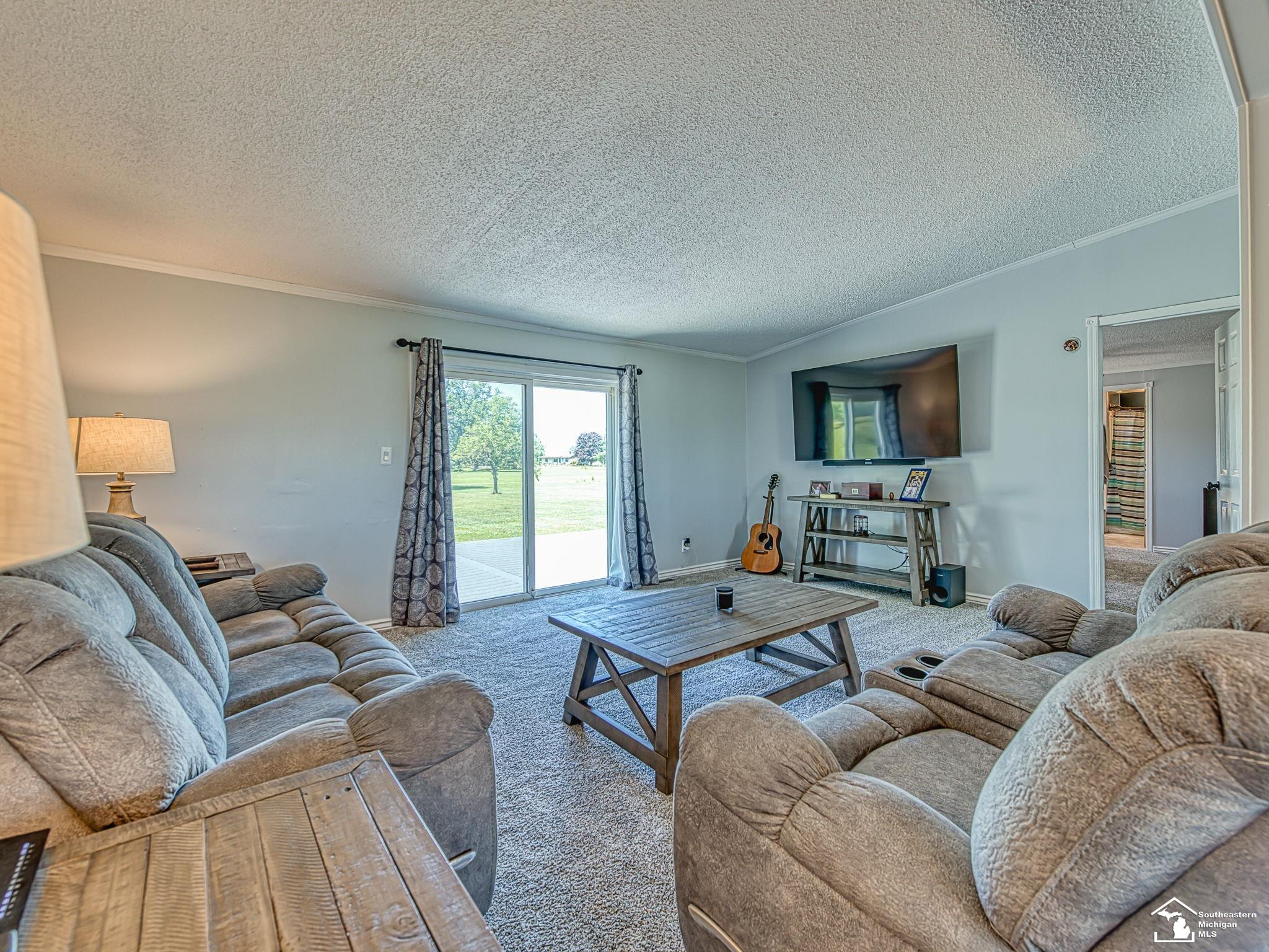 8955 Grafton Road Newport, MI 48166 - Photo 11 of 47