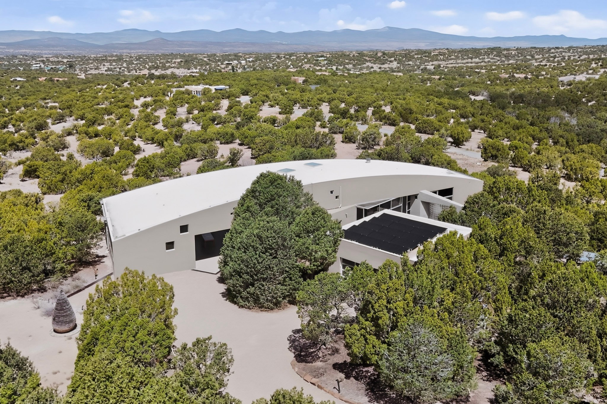 4 Vallecito Road Santa Fe, NM 87506 - Photo 8 of 65