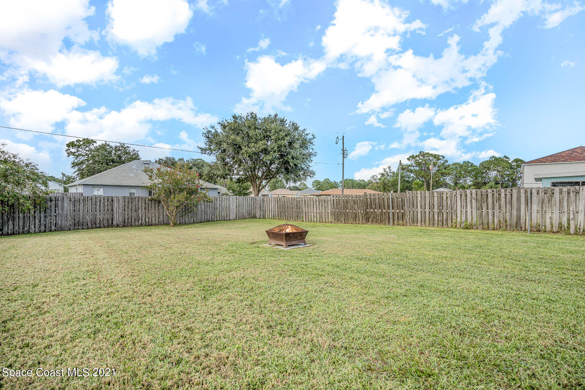 184 Abalone Road Northwest Palm Bay, FL 32907 - Photo 16 of 17 MAS05326-Edit