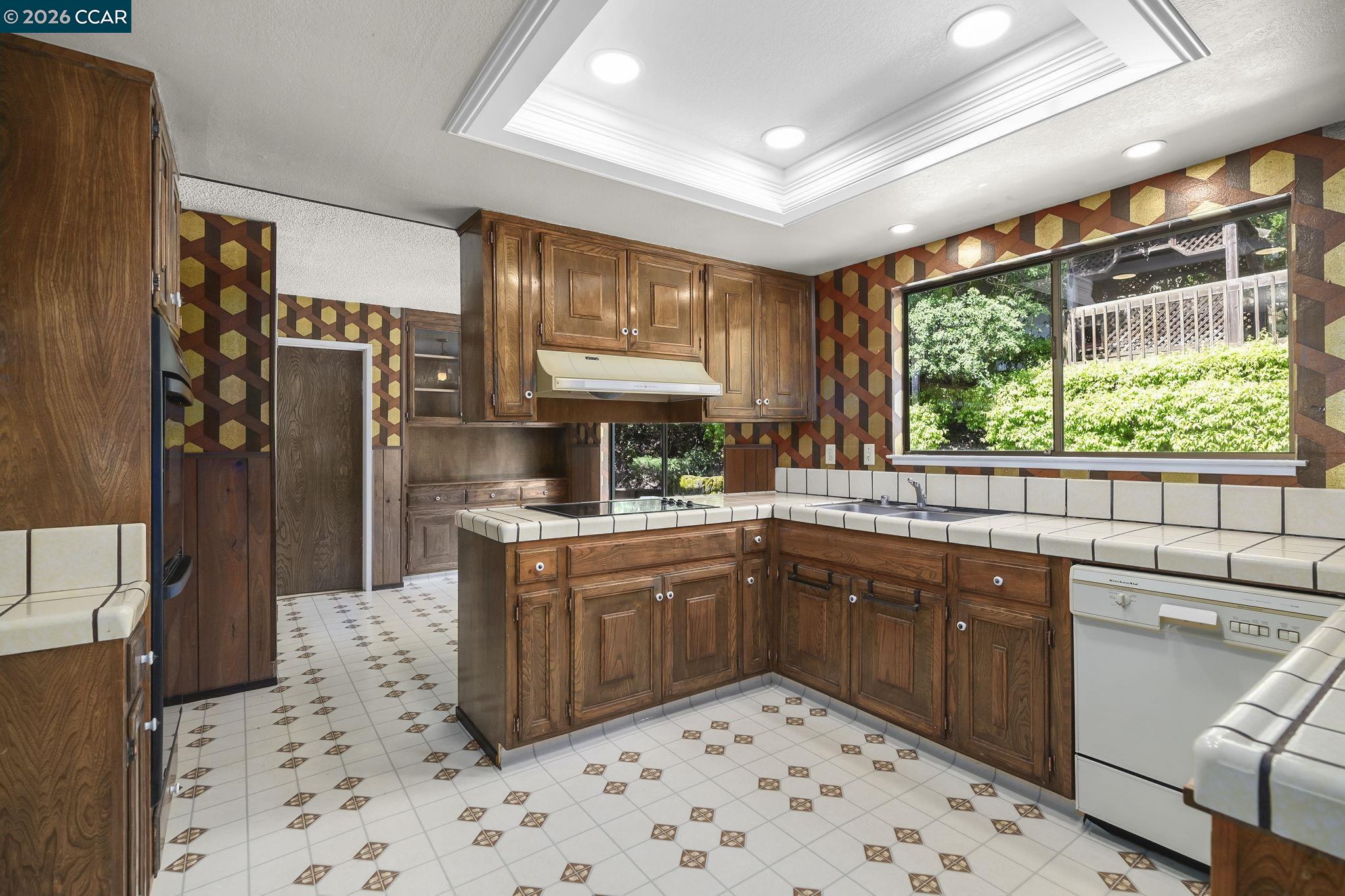 428 El Rio Danville, CA 94526 - Photo 14 of 35