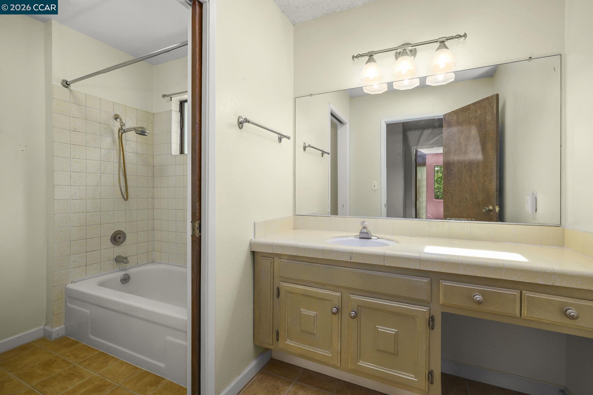 428 El Rio Danville, CA 94526 - Photo 28 of 35