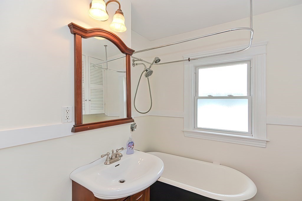 126 Copperfield Road, Unit 2 Worcester, MA 01602 - Photo 28 of 36