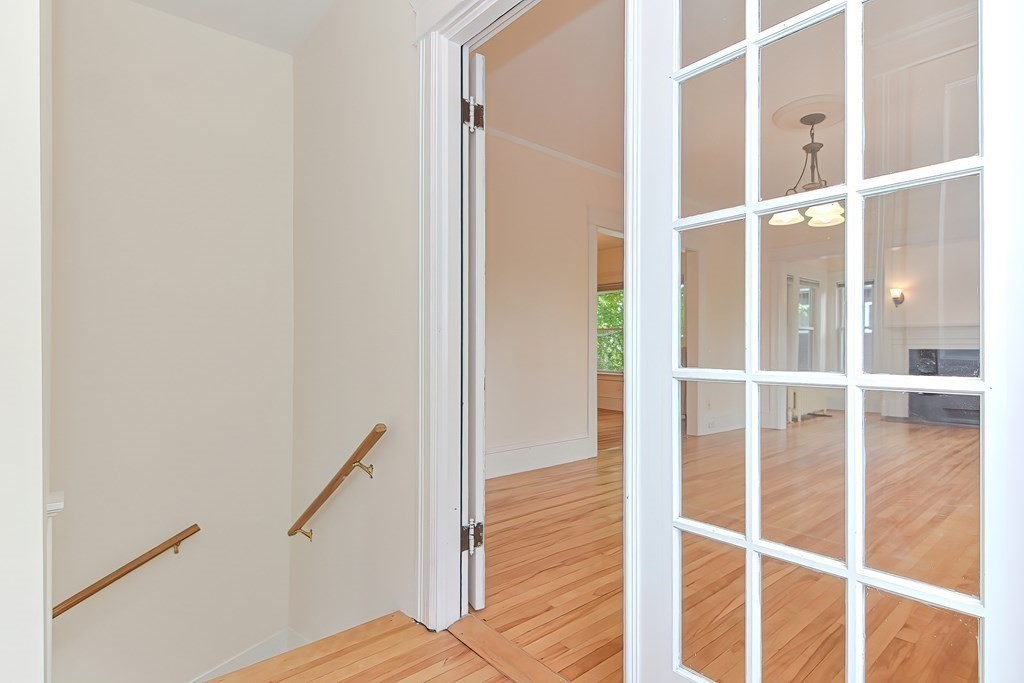 126 Copperfield Road, Unit 2 Worcester, MA 01602 - Photo 5 of 36