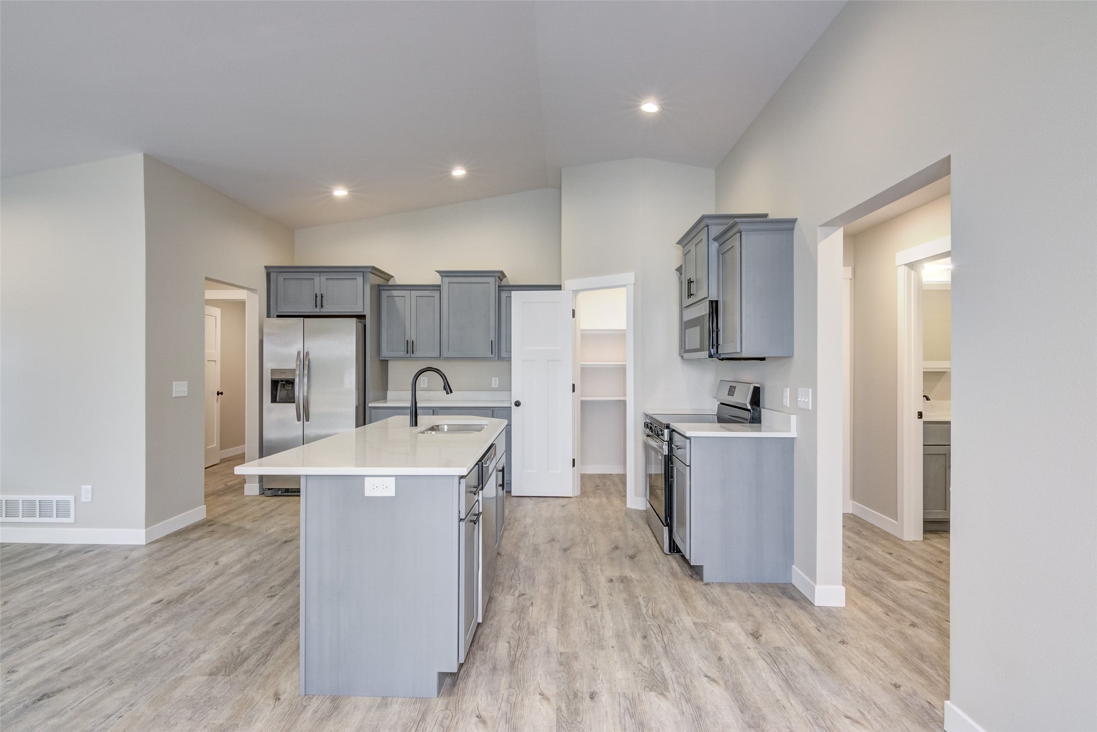 1848 Dorret Road Eau Claire, WI 54703 - Photo 8 of 13 Gallery Image 8