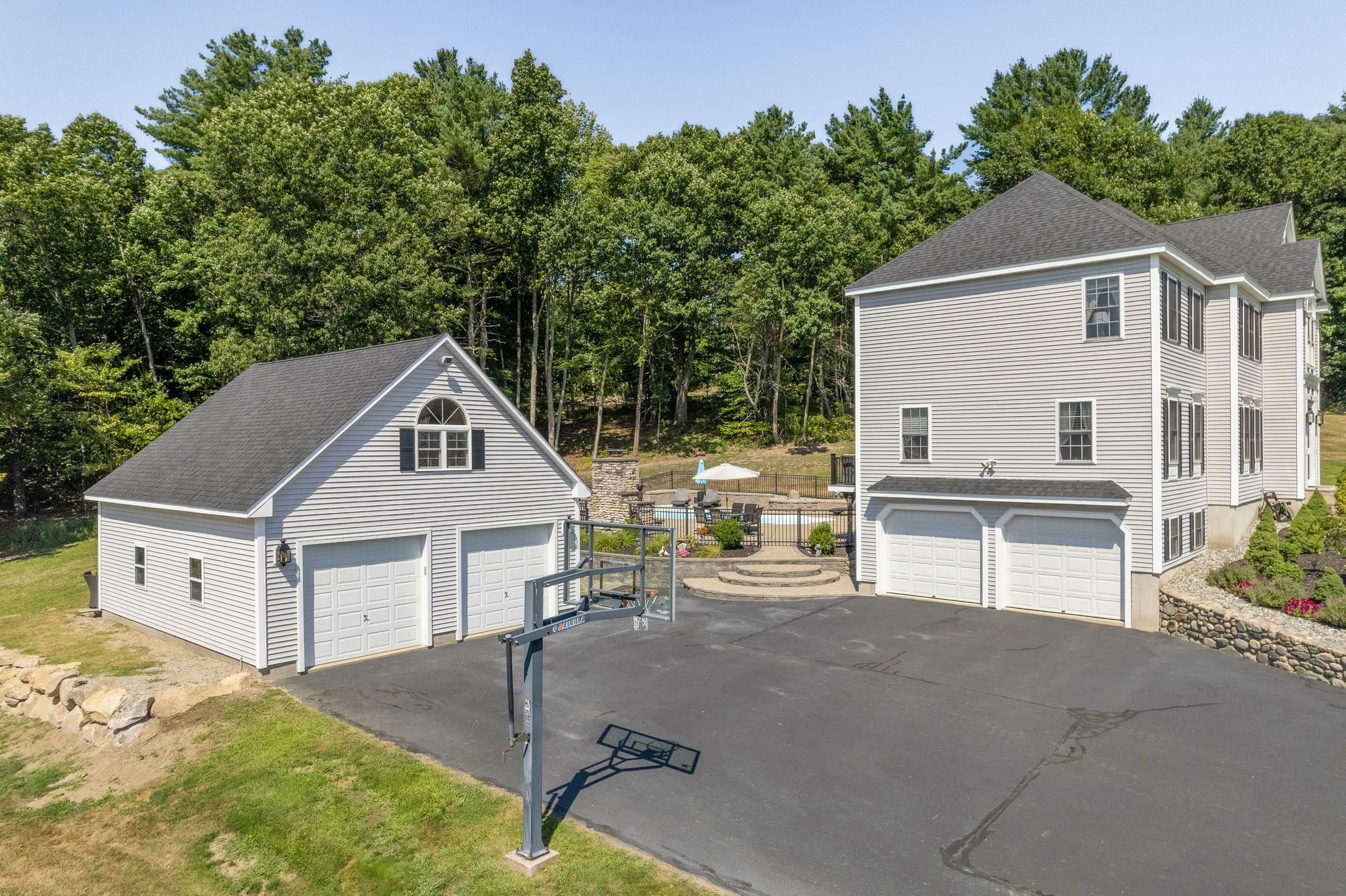 2 Raynes Farm Road Madbury, NH 03823 - Photo 4 of 40 Gallery Image 4