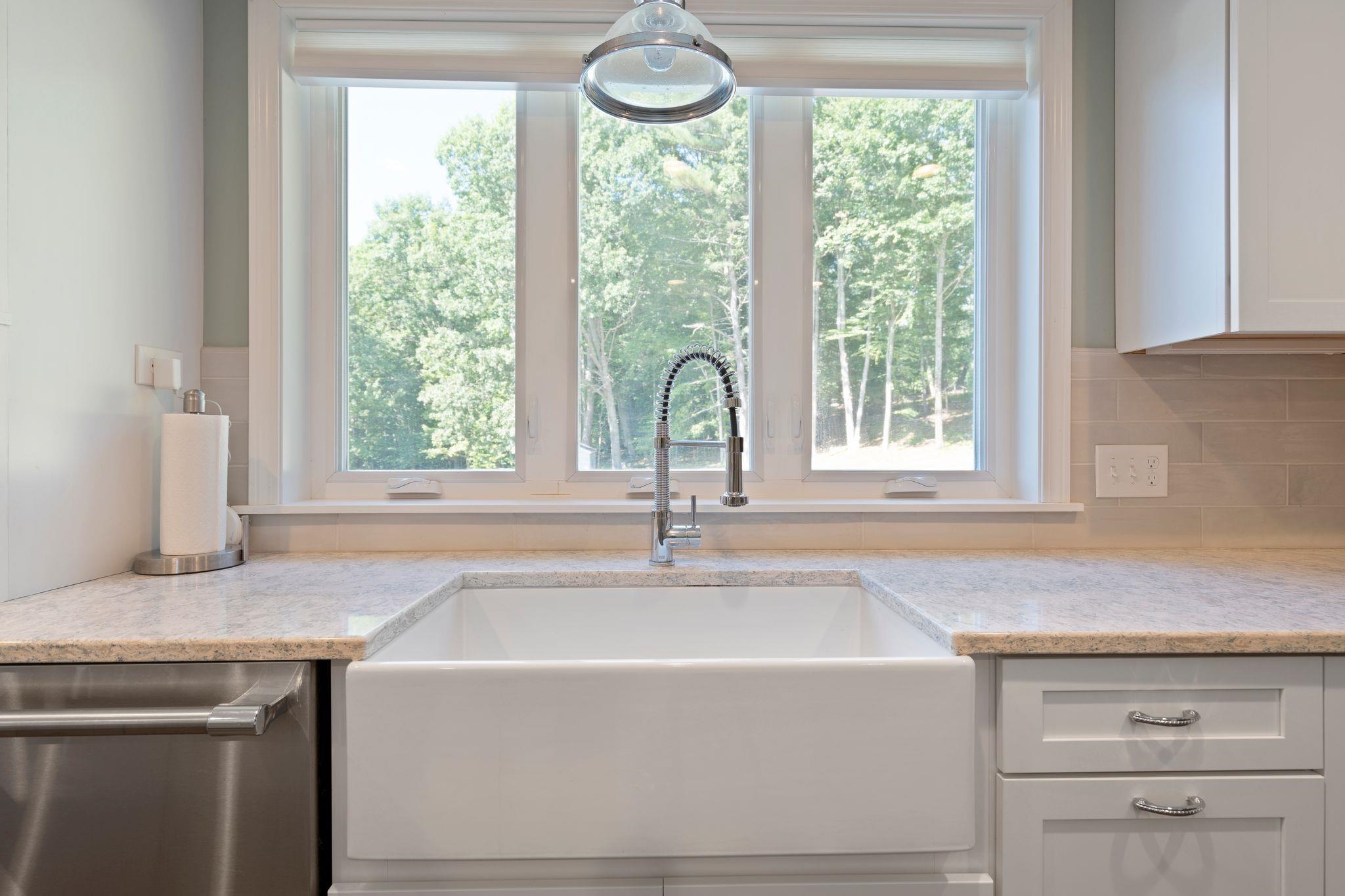 2 Raynes Farm Road Madbury, NH 03823 - Photo 7 of 40 Gallery Image 7